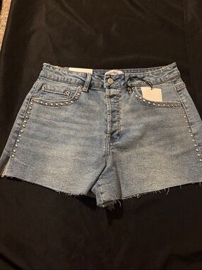 Vanilla Star Light Blue Studded Denim Shorts
